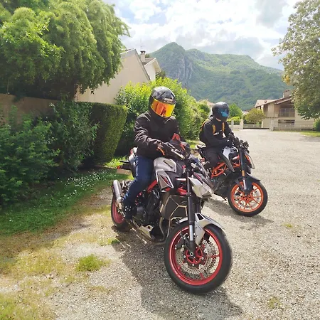 Du Domaine Laffraut * Tarascon-sur-Ariège