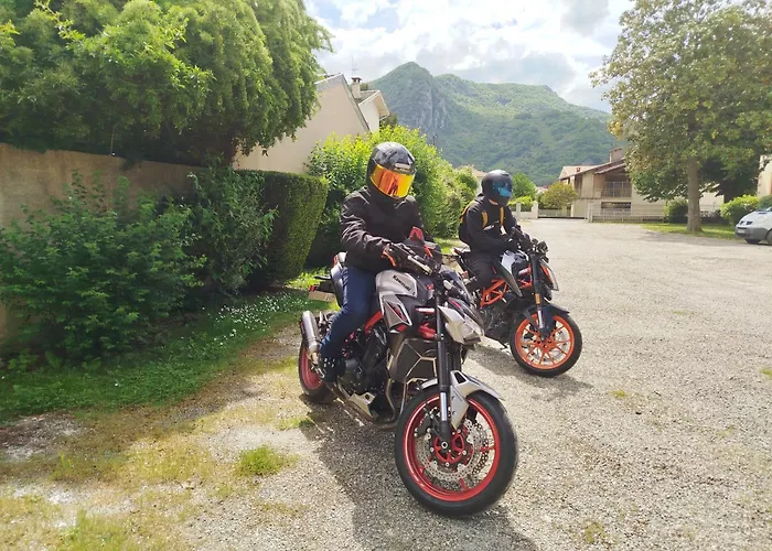 Du Domaine Laffraut * タラスコン・シュル・アリエージュ